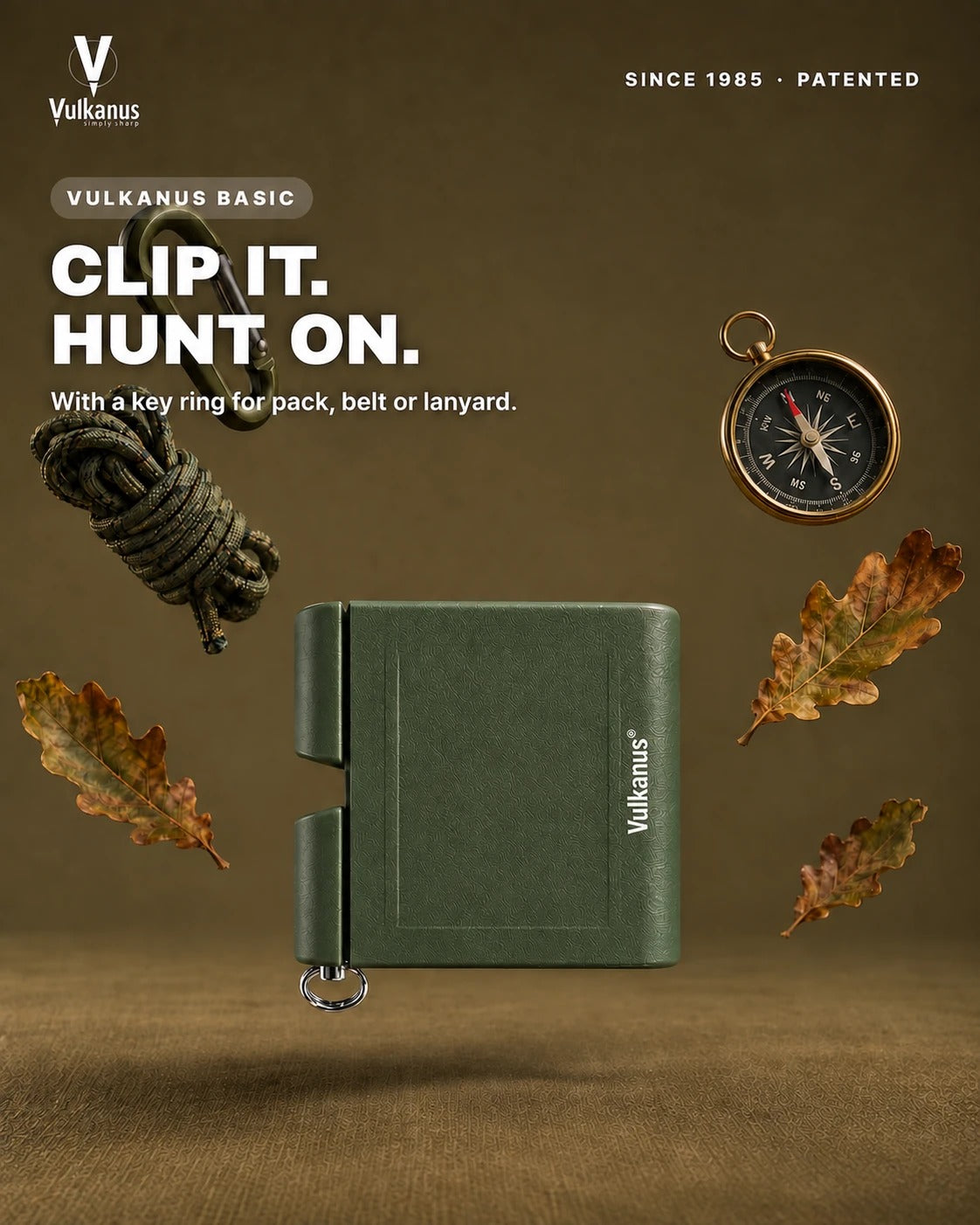 Vulkanus Basic in Deep Moss mit Schlüsselring am Rucksack, Gürtel oder Band